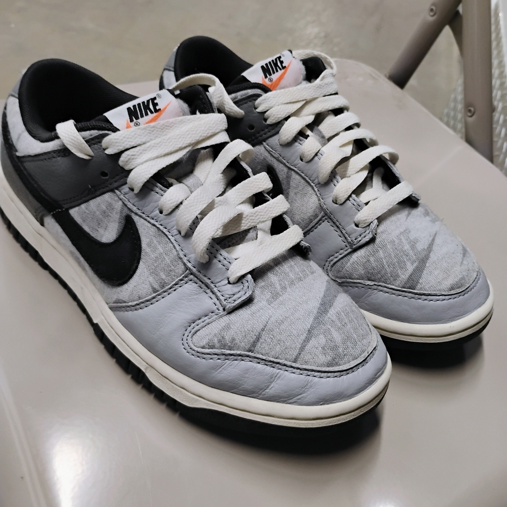 Nike Gray and Black Athletic Shoes